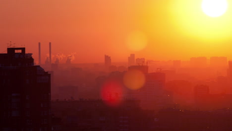Sunrise-over-the-city-Time-lapse-with-panning