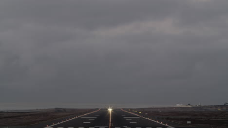 Takeoff-plane---Wide-shot