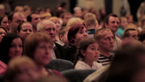 People-watching-show-with-great-attention