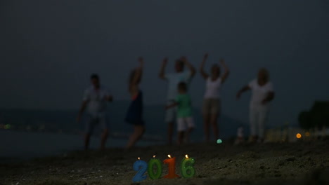 Celebración-De-Año-Nuevo-En-La-Playa