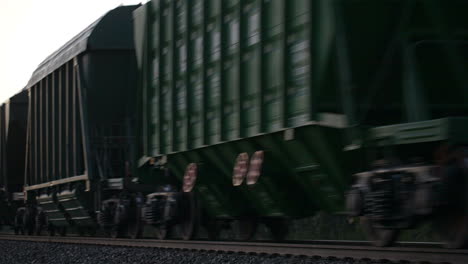 Güterzug-Vorbeifährt