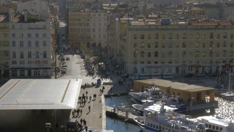 Marseille-scene-with-Old-Vieux-Port-France