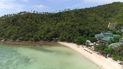 Paraíso-De-Playa-De-Arena:-Explora-La-Isla-Tropical