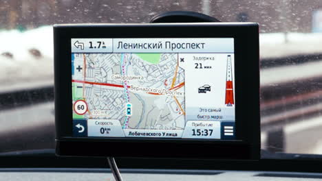 Conducir-En-Moscú-Con-Navegación-Gps