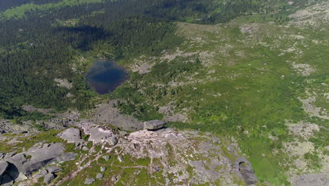 Berge---Eine-Majestätische-Reise