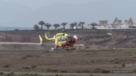 Helicóptero-De-Bomberos-Del-Aeropuerto