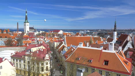 Vistas-A-La-Antigua-Tallin-Estonia