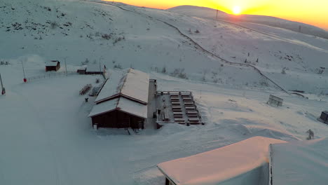 Skigebiet-Am-Morgen