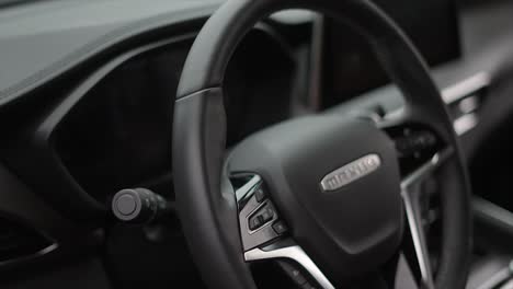 Maxus-D90,-modern-car-interior,-car-steering-wheel,-SUV