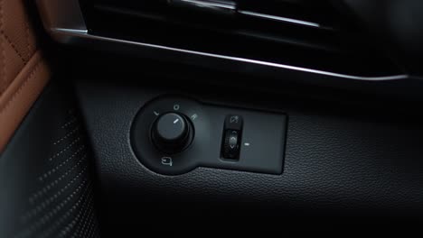 modern-car-interior,-electric-mirror-button,-electric-car-mirrors