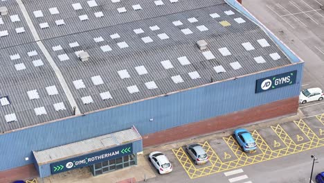 Außenansicht-Und-Dach-Des-JD-Gyms-Gebäudes-In-Rotherham,-South-Yorkshire,-England