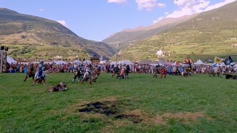 Eine-Szene-Der-Nachstellung-Der-Calvin-Schlacht-Bei-Den-Südtiroler-Mittelalterspielen-2023