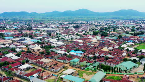 Kuje-In-Der-Nähe-Von-Abuja,-Nigeria-Area-Council-City-–-Luftpanorama