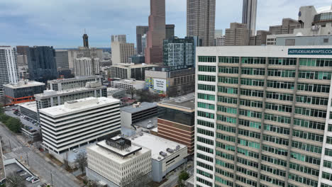 Wide-shot-of-Downtown-Atlanta-cityscape-and-skyline-buildings,-USA