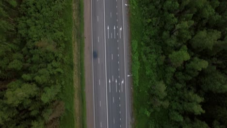 Aerial-shot-of-transport-traffic-on-countryside-road
