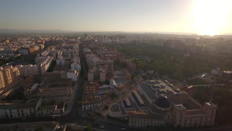 Luftaufnahme-Von-Valencia-Bei-Sonnenuntergang-Spanien