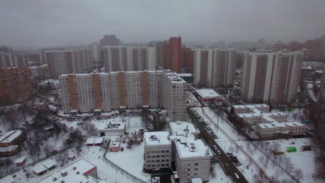Luftaufnahme-Von-Mehrfamilienhäusern-Im-Winter-Moskau-Russland