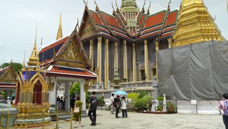 Magníficas-Vistas-Del-Gran-Palacio-En-Bangkok,-Tailandia
