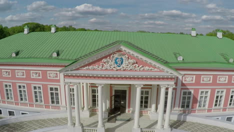 Toma-Aérea-Del-Museo-De-Arquitectura-Y-Parque-Tsaritsyno-Moscú