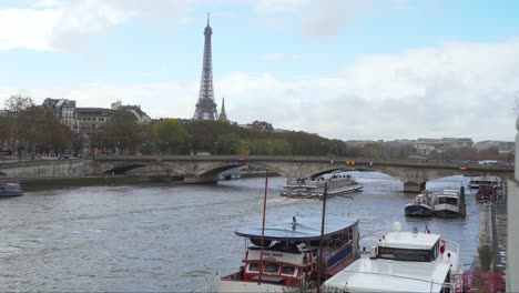 Eiffel-Tower-in-the-Distance-on-a-Chilly-Cold-Autumn-Day