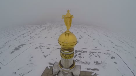 Glockenkammer-In-Prokhorovka-Kursk,-Hervorstechende-Luftaufnahme