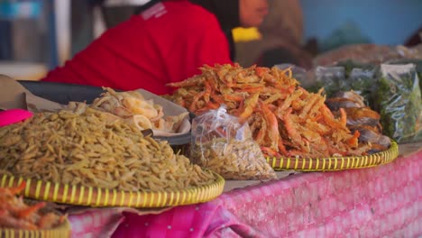 Fried-seafood-product-on-the-seller-table