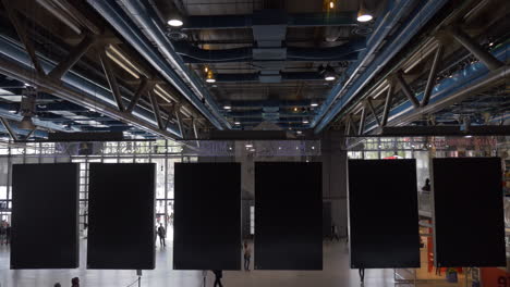 Centre-Pompidou-hall-and-hanging-banners