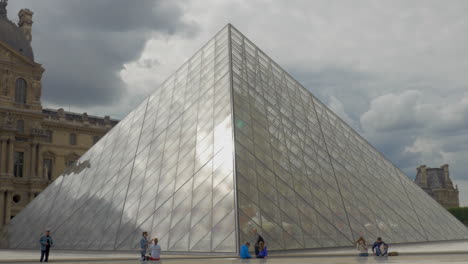 The-Louvre-Pyramid