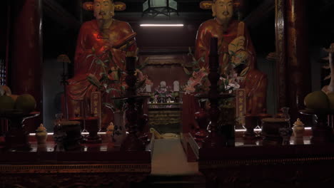 Statuen-Im-Konfuzius-Tempel-In-Hanoi,-Vietnam