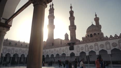 La-Puesta-De-Sol-En-La-Mezquita-Al-azhar-En-El-Cairo,-Egipto.