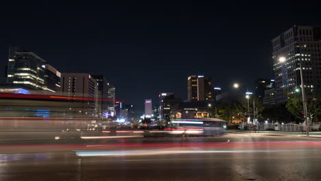 Timelapse-Del-Tráfico-En-La-Noche-Seúl-Corea-Del-Sur