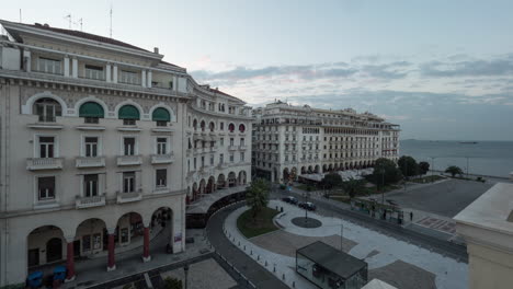 Zeitraffer-Des-Stadtlebens-In-Thessaloniki,-Griechenland