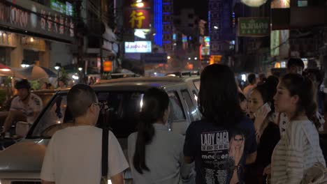 Barrio-Chino-De-Noche-Bangkok