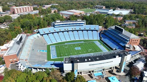 Unc-Chapel-Hill-Fußballstadion,-Kenan-Memorial-Stadium