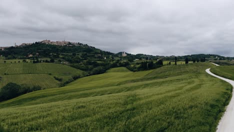 Drone-shot-of-Italy's-vast-rural-farmland