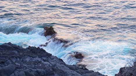 Waves-crashing-powerful-over-rocky-coast-of-Los-Gigantes,-Tenerife