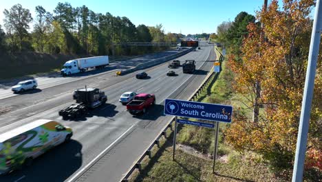 Bienvenido-Al-Letrero-De-La-Línea-Estatal-De-Carolina-Del-Sur