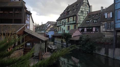 beautiful-shot-in-the-center-of-Colmar