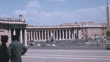 Panorama-Piazza-San-Pietro-Mit-Obelisk-In-Der-Mitte-Im-Vatikan-In-Rom-In-Den-1960er-Jahren