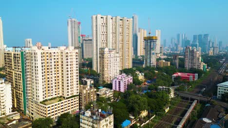 Vista-Aérea-De-La-Ciudad-De-Mumbai-Dji-Mini-3pro