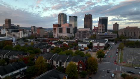 Luftaufnahme-Der-Skyline-Von-Birmingham,-Alabama,-In-5K