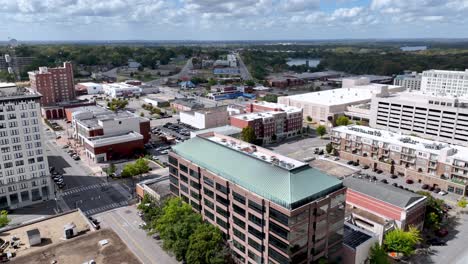 Luftstoß-über-Der-Skyline-Von-Montgomery,-Alabama