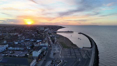 Herne-Bay-Kent-Reino-Unido-Sunset-Drone,antena