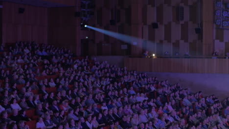 Applauding-audience-in-movie-theatre