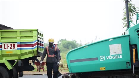 Proceso-Asfaltado-Infraestructura-De-Construcción-De-Carreteras