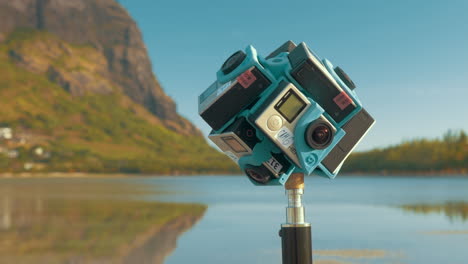 Shooting-video-of-nature-360-degrees-using-six-GoPro-cameras