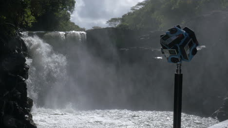 Hacer-Video-De-360-Grados-Con-Escena-De-Cascada