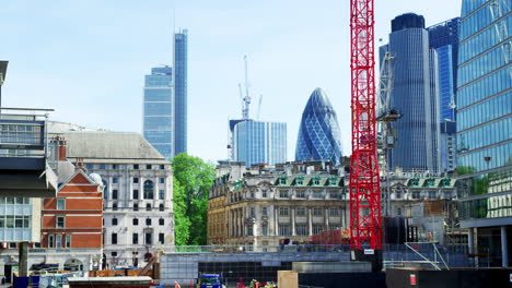 LONDON---MAY,-2017:-Construction-site-in-the-heart-of-the-City-of-London,-tight-shot