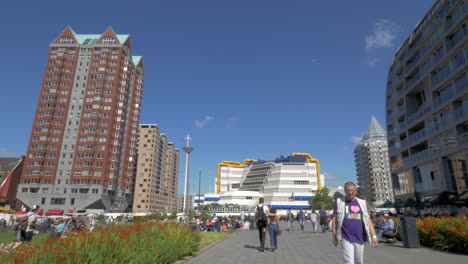 Rotterdam-view-with-Central-Library-and-St-Lawrence-Church