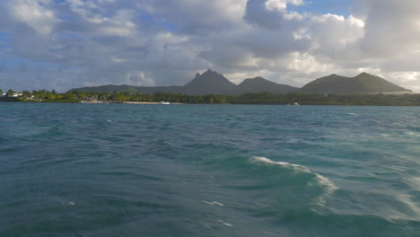 Picturesque-view-of-strand-and-Indian-Ocean-from-yacht-Mauritius-Island